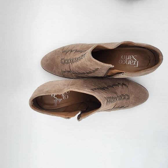 NWOT Franco Sarto Size 9M Booties Leather/Man Made‎ Upper Laced Top Stacked Heel - Picture 4 of 11